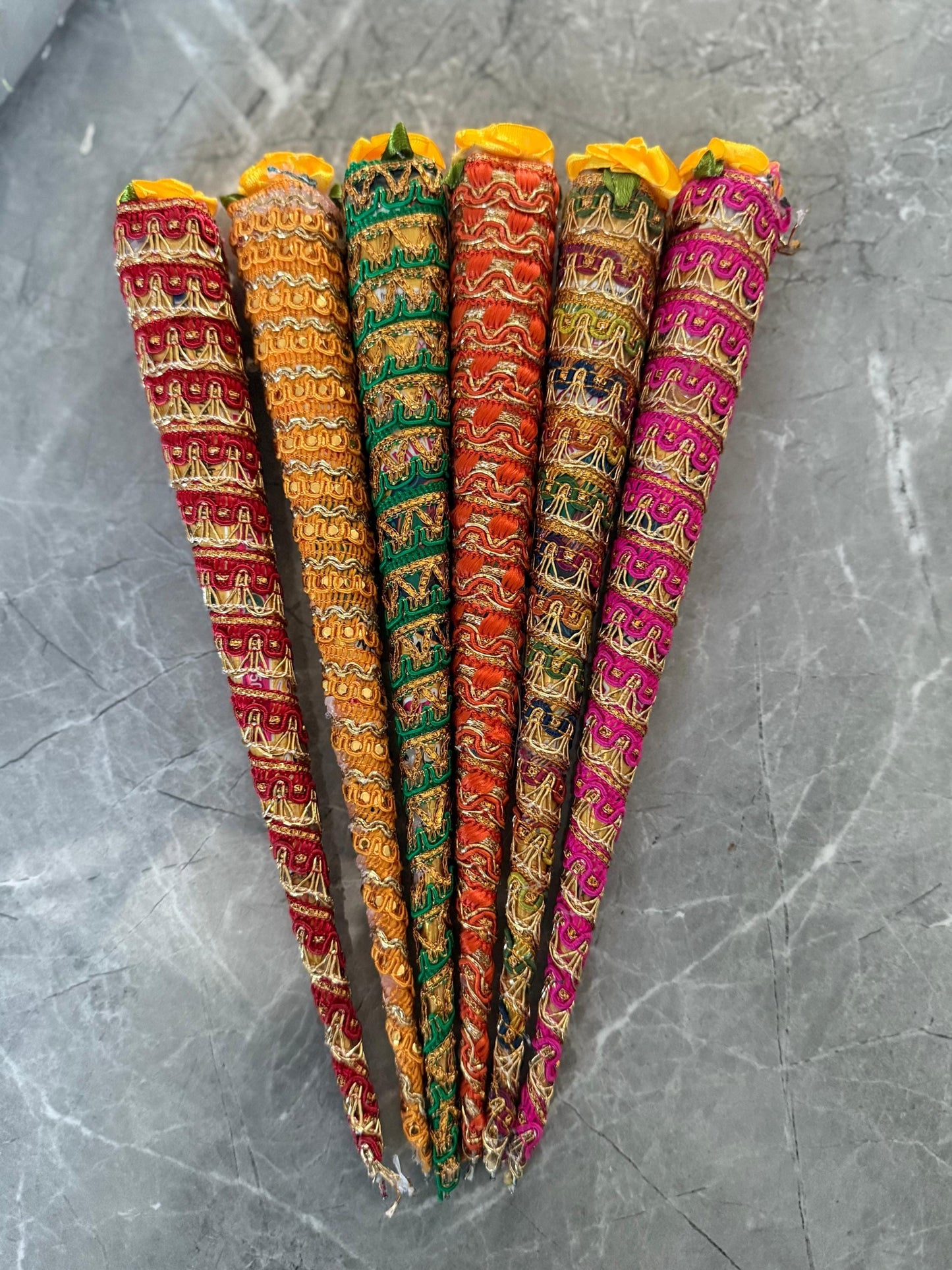 12 Decorated Mehndi Cones
