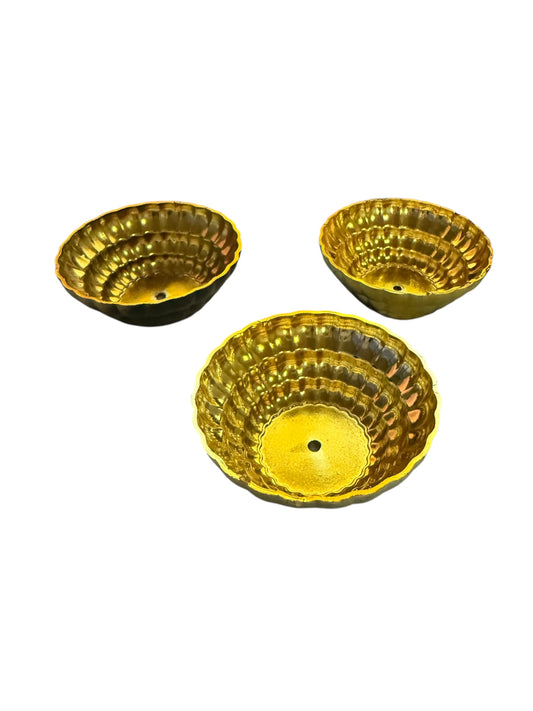 UK Based - Mini Gold Diyas - Pack of 3 - Perfect for adding creativity to Mehndi Thaals