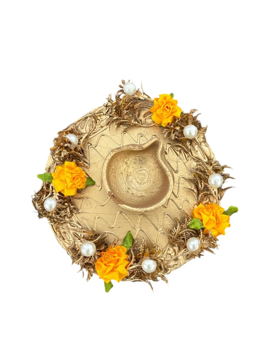 UK Based - Gold Flower Plate- Perfect for adding creativity to Mehndi Thaals